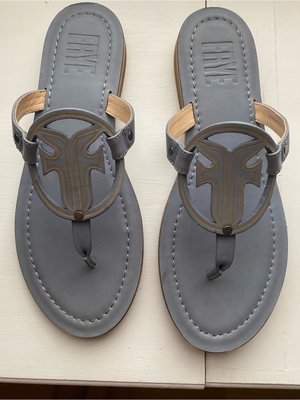 Frye Taylor Logo Sandal 9.5